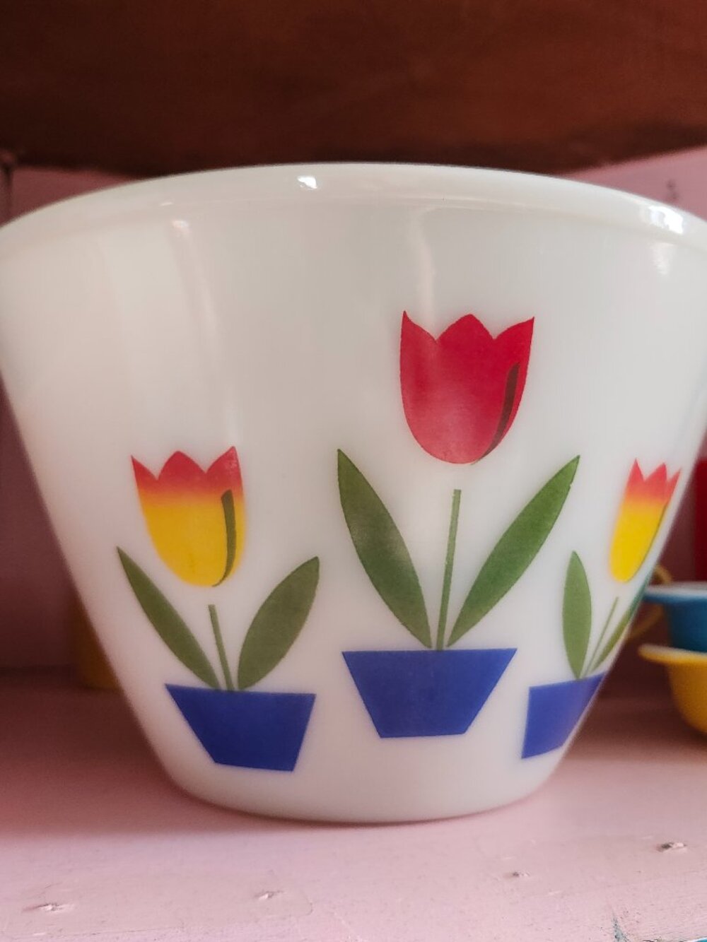 Fire King tulip large mixing bowl